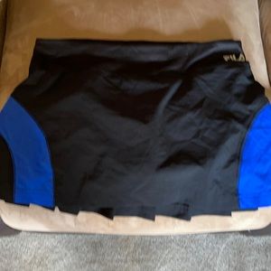 Ladies size medium tennis skirt